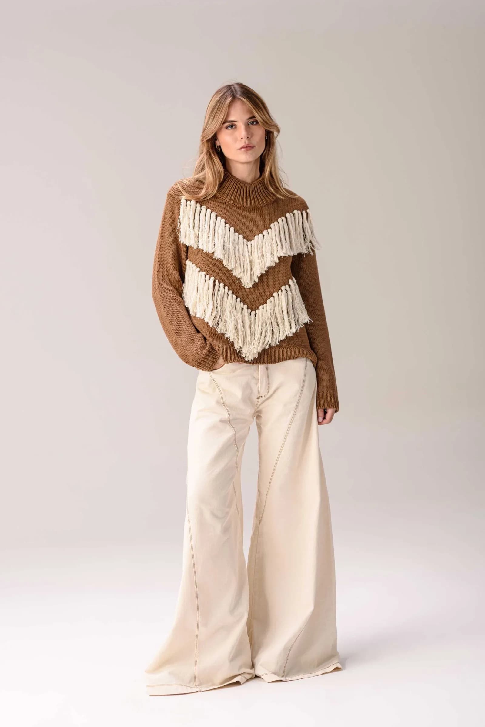 Sweater Origen — Tejidos Marrón · BONA