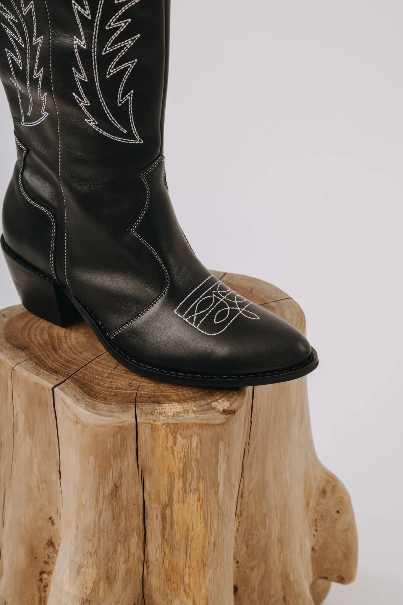 Texanas Cow — Botas Negro · BONA