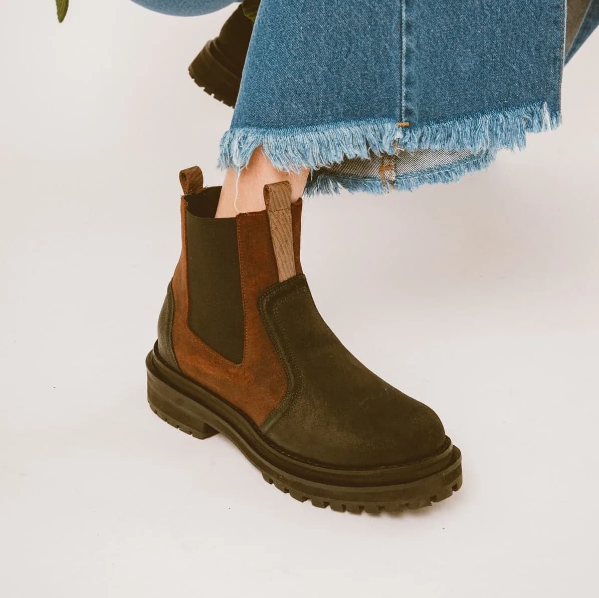 Botas Montana — Botas de cuero Negro · BONA