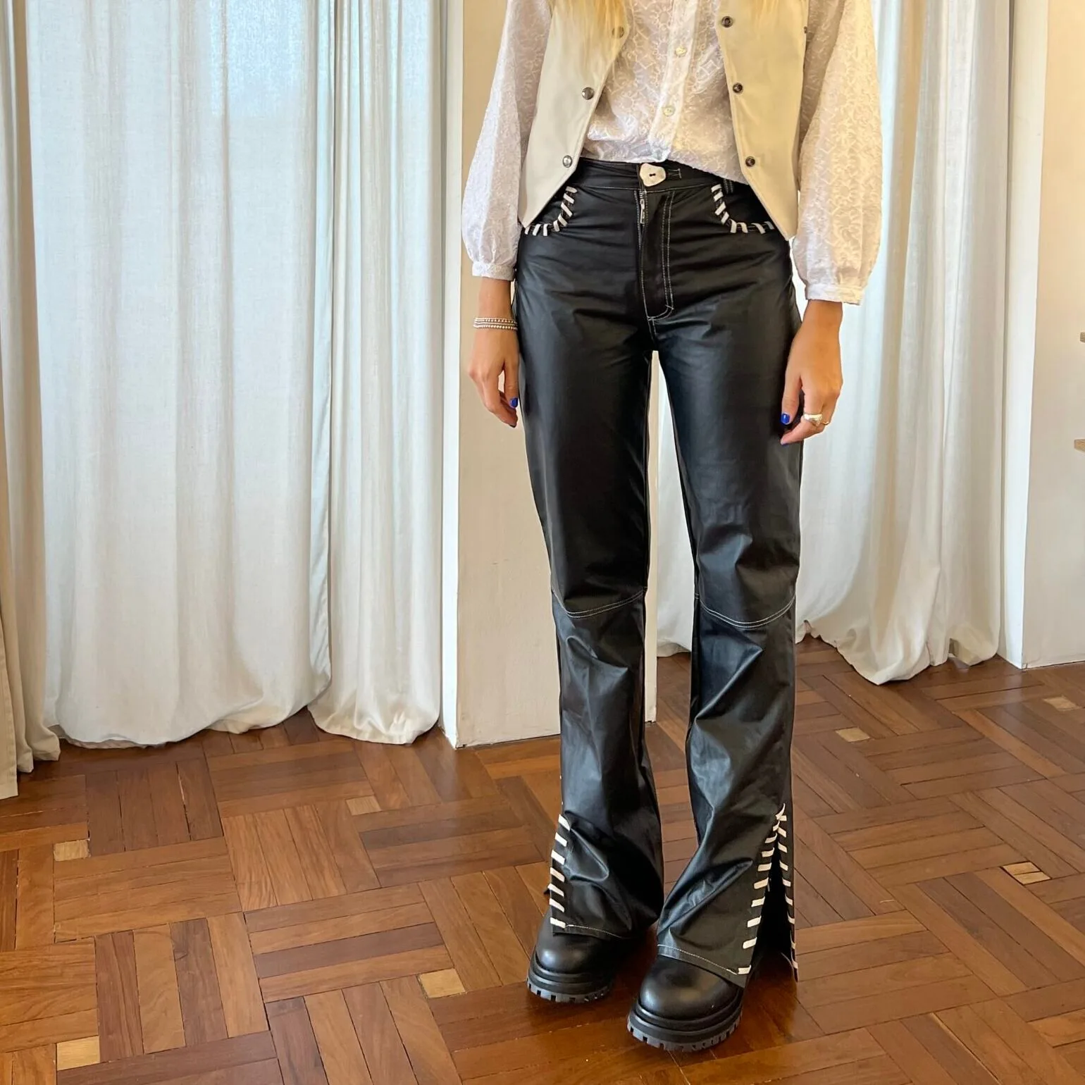 Forest Leather Jean — Leather clothing de cuero Marrón · BONA